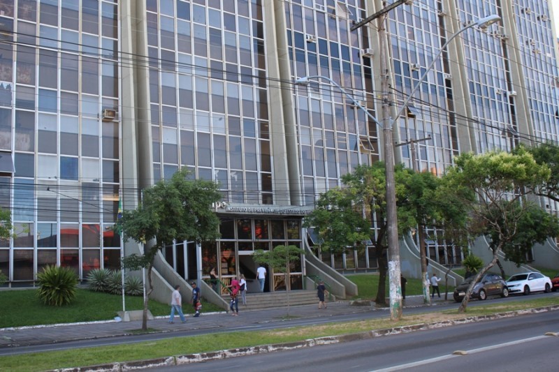 IPE - Renovados os benefícios dos pensionistas aniversariantes de junho