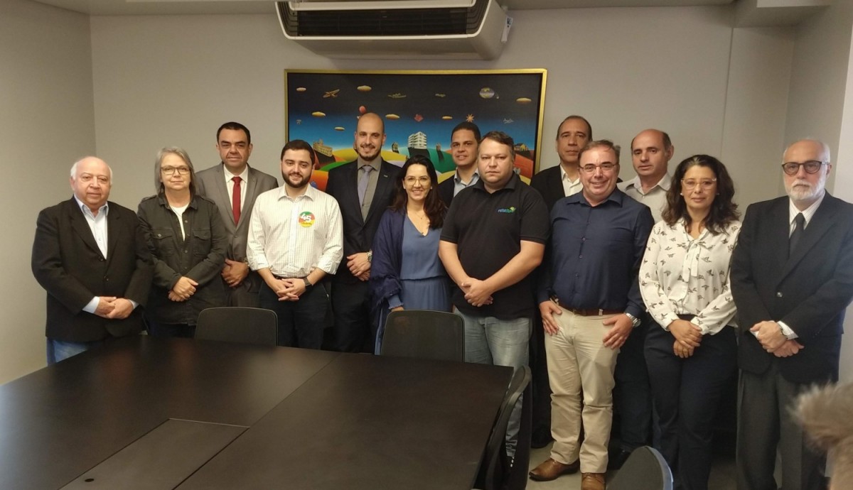 União Gaúcha recebe o candidato a vice-governador Gabriel Souza.   “Não haverá aumento de alíquota de contribuição do IPE Saúde”, afirmou. 