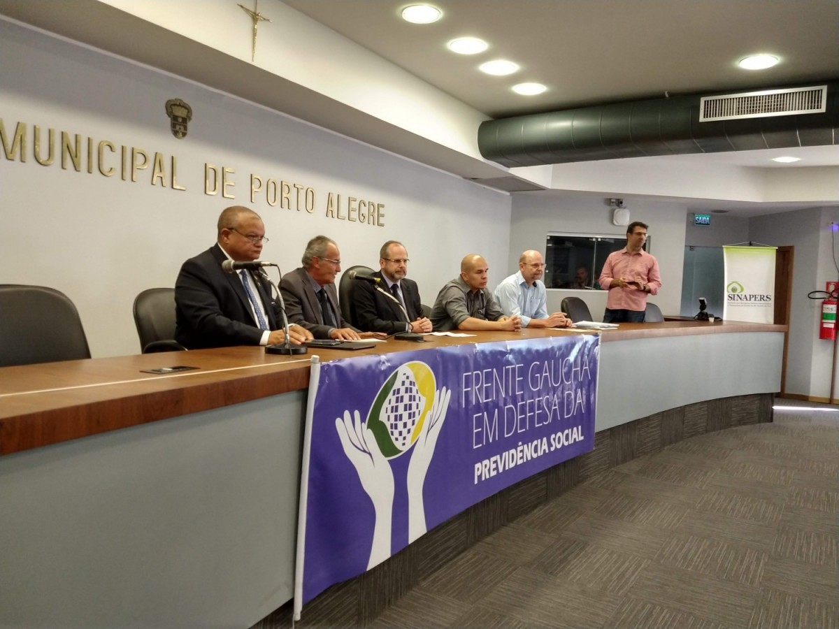 Sinapers participa de Audiência Pública contra a Reforma da Previdência. 