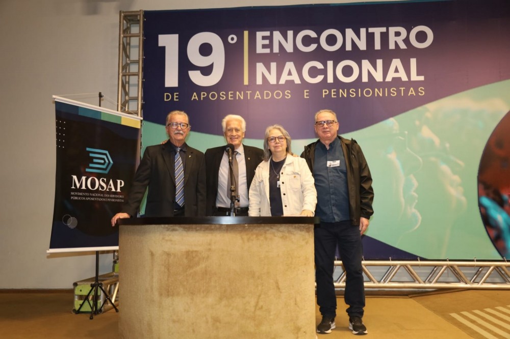 SINAPERS EM BRASÍLIA - Na luta pelo fim da contribuição previdenciária de aposentados e pensionistas do serviço público