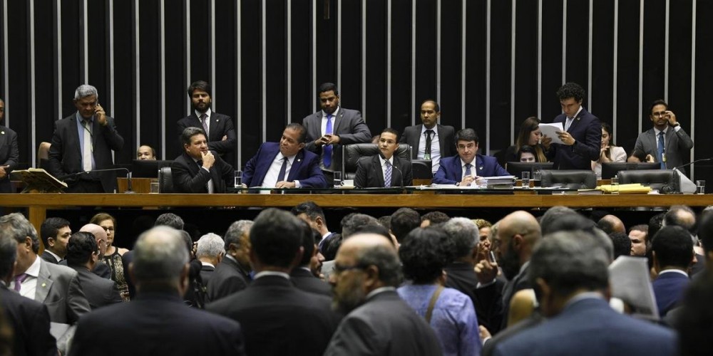 CCJ do Senado prorroga por mais quatro anos pagamentos de precatórios