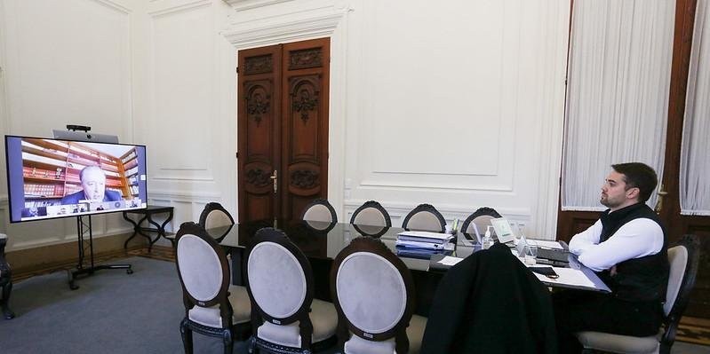 Projeto do Estado prevê benefício para servidores migrarem de regime previdenciário